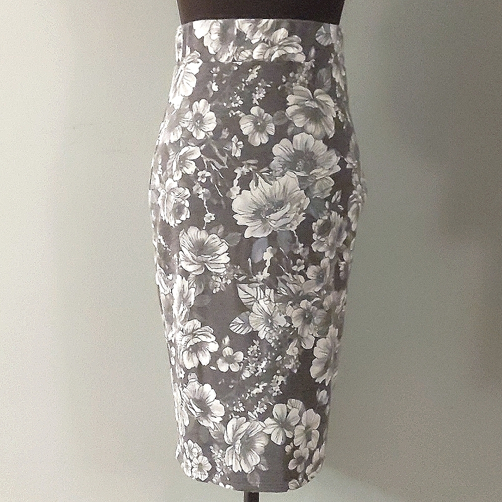 Agnes & Dora Grey High Waisted Pencil Skir…